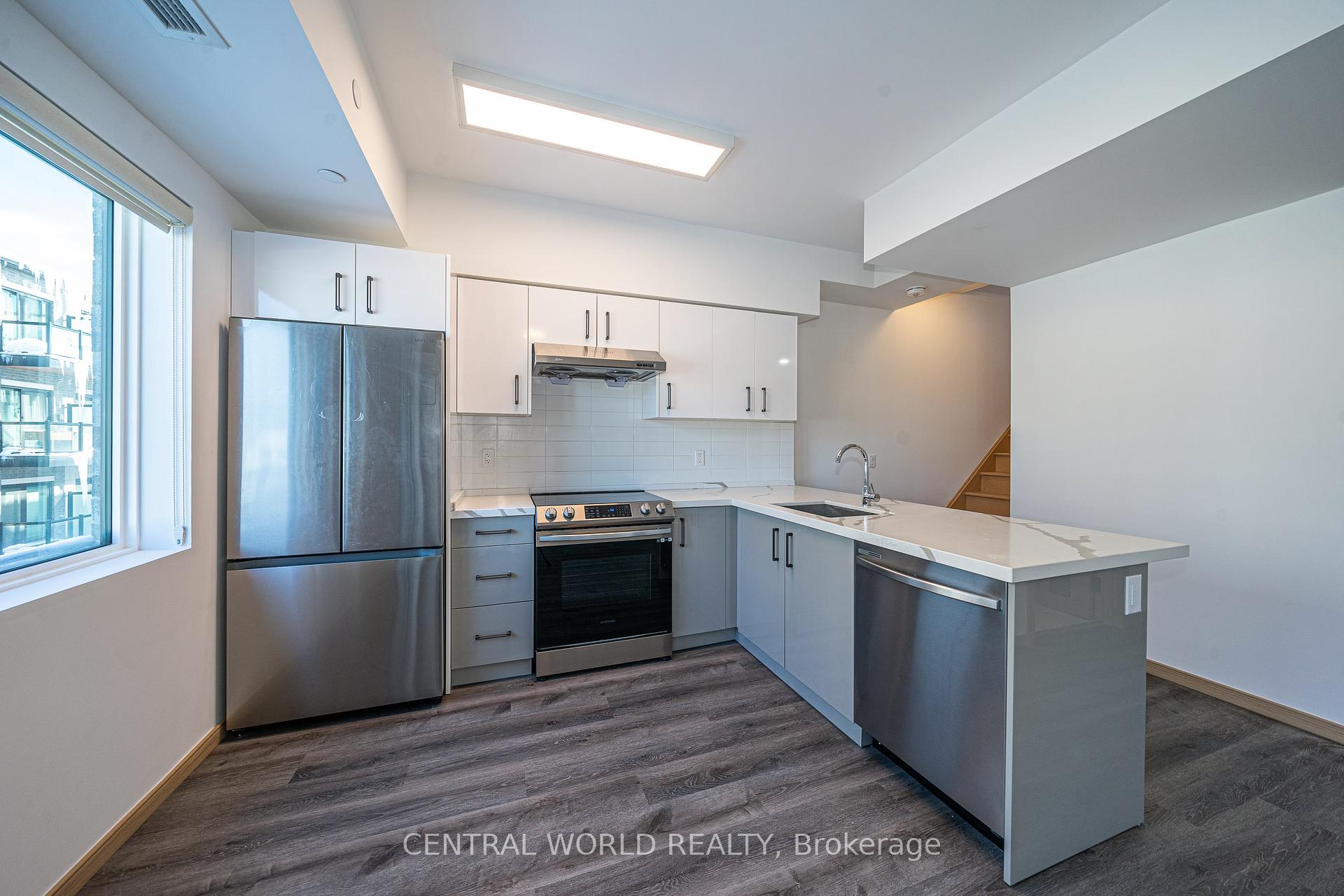 2 Bedrooms Condo at 50 Morecambe, Toronto For sale