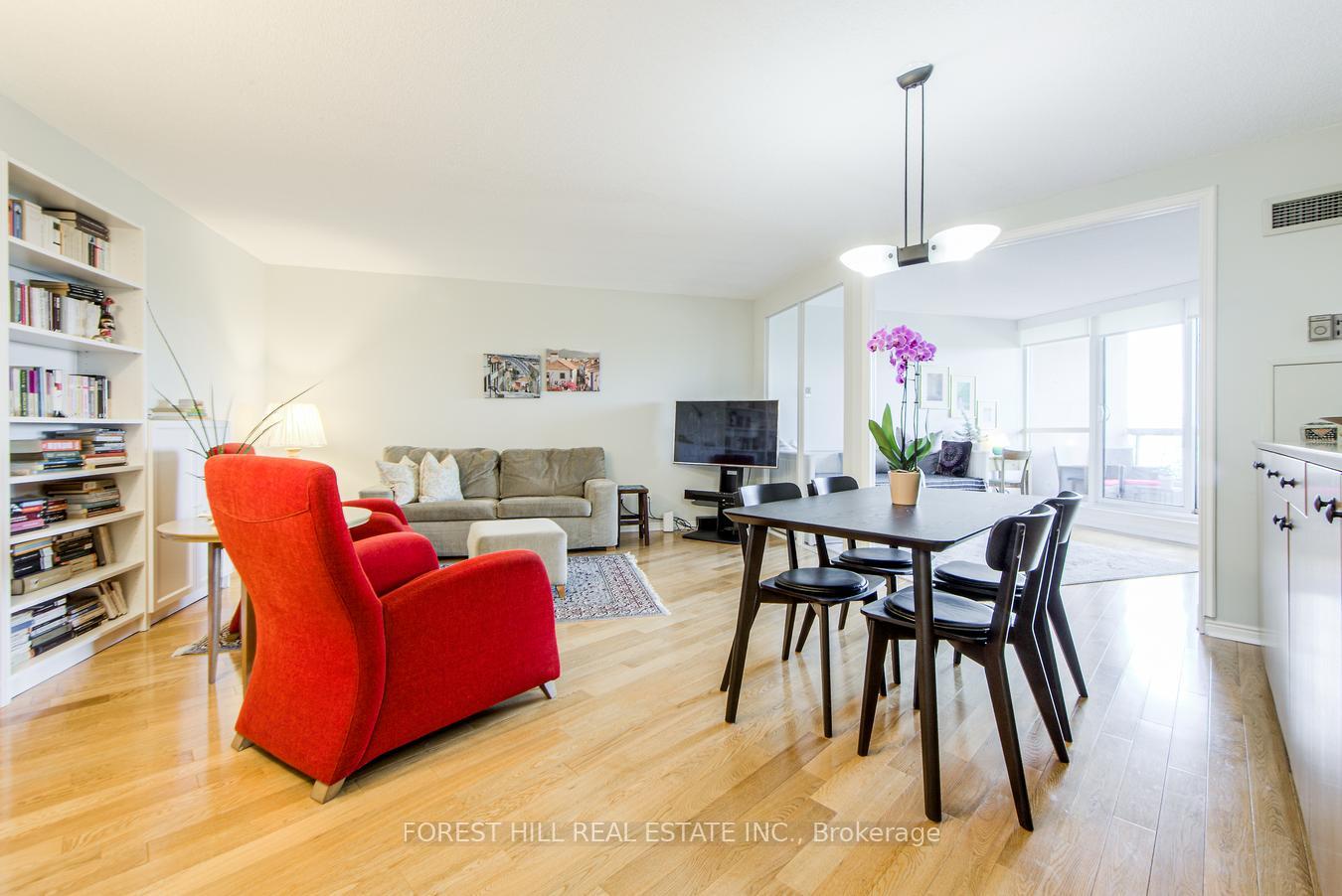 1 Bedroom Condo at 10 Guildwood, Toronto For sale