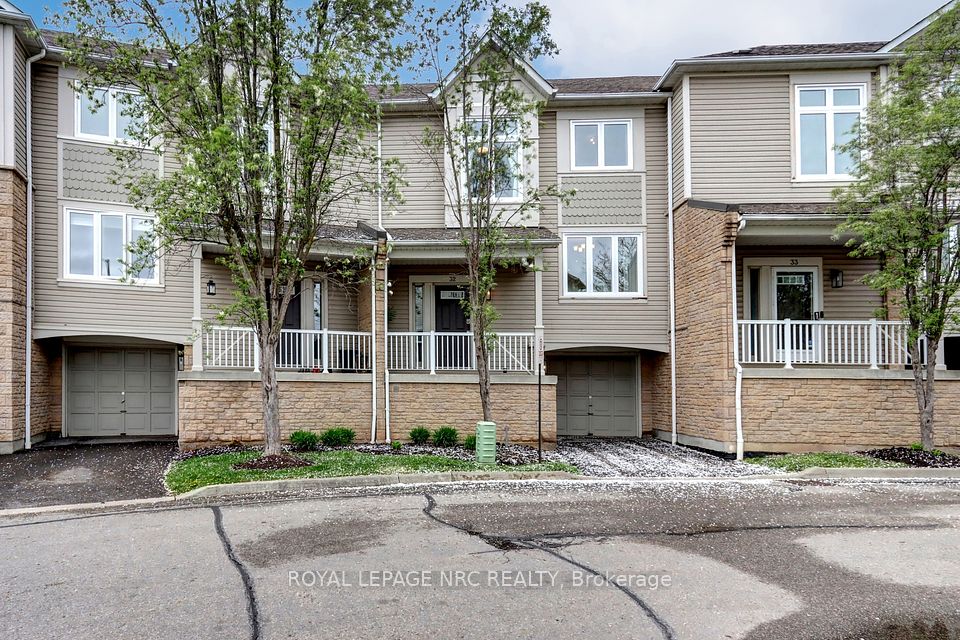 #32 - 7101 Branigan Gate, Mississauga, ON L5N 7S2