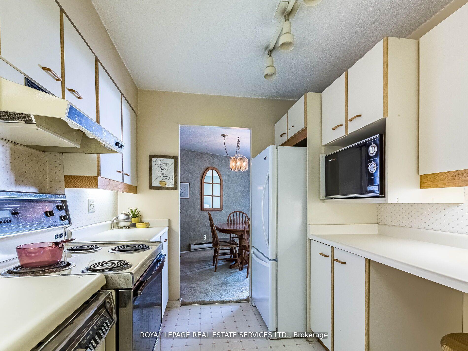 2 Bedrooms Condo at 284 Mill, Toronto For sale