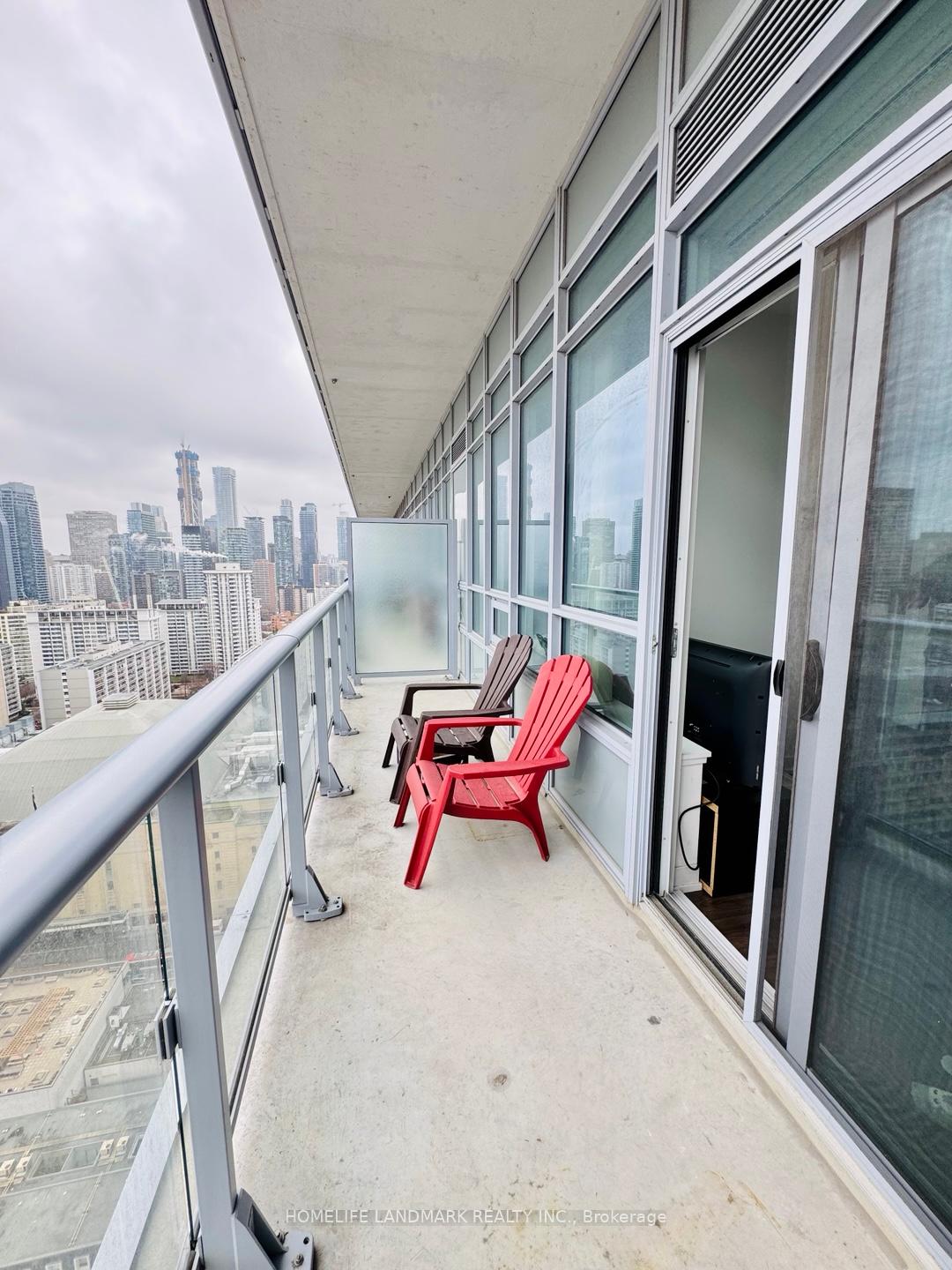 2 Bedrooms Condo at 365 Church,  Toronto For sale