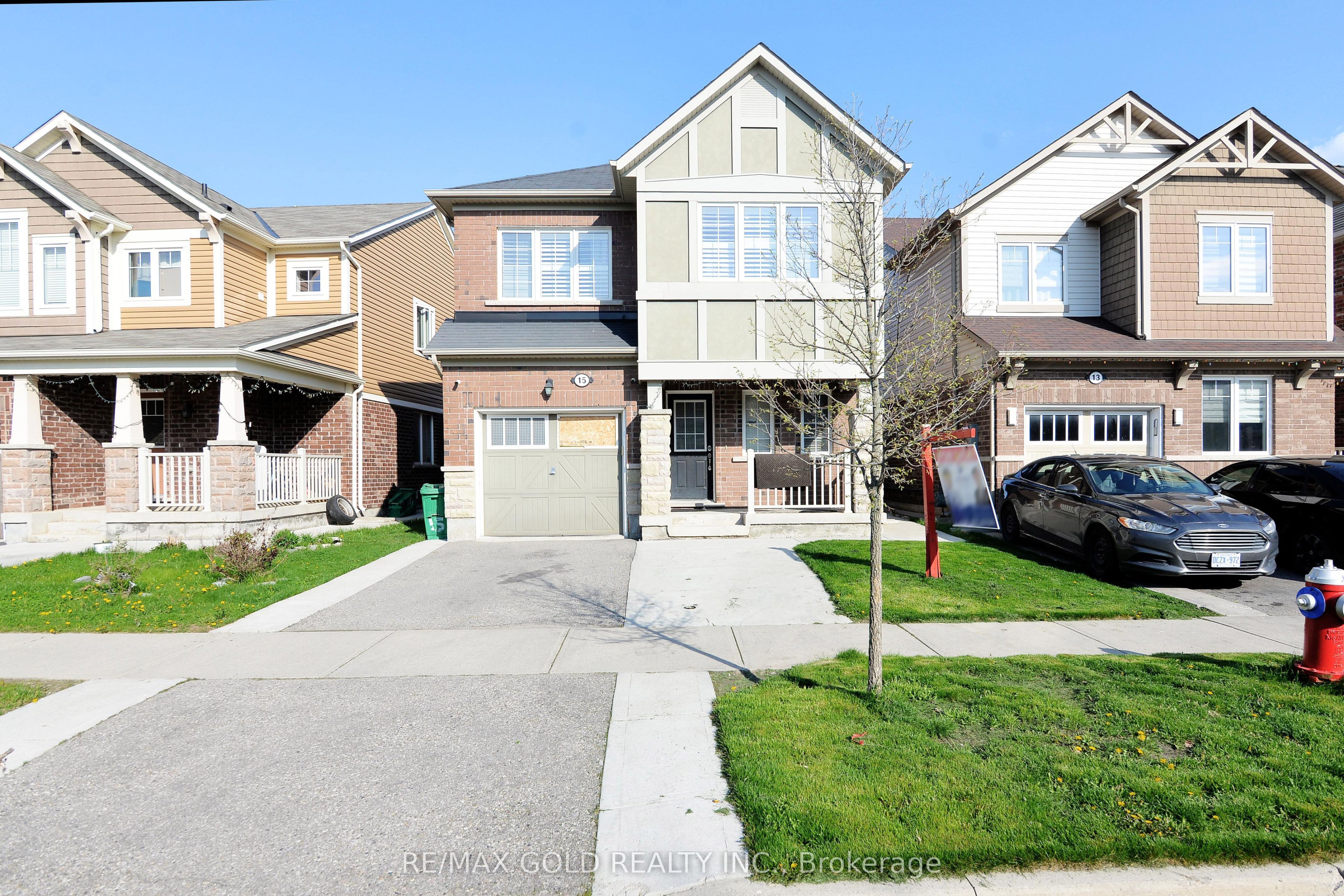 15 Mercedes Road, Brampton Northwest Brampton