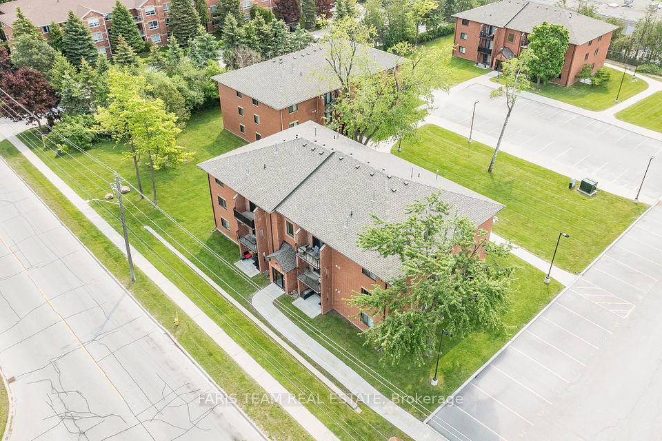 #G12 - 147 Edgehill Drive, Barrie, ON L4N 1L9