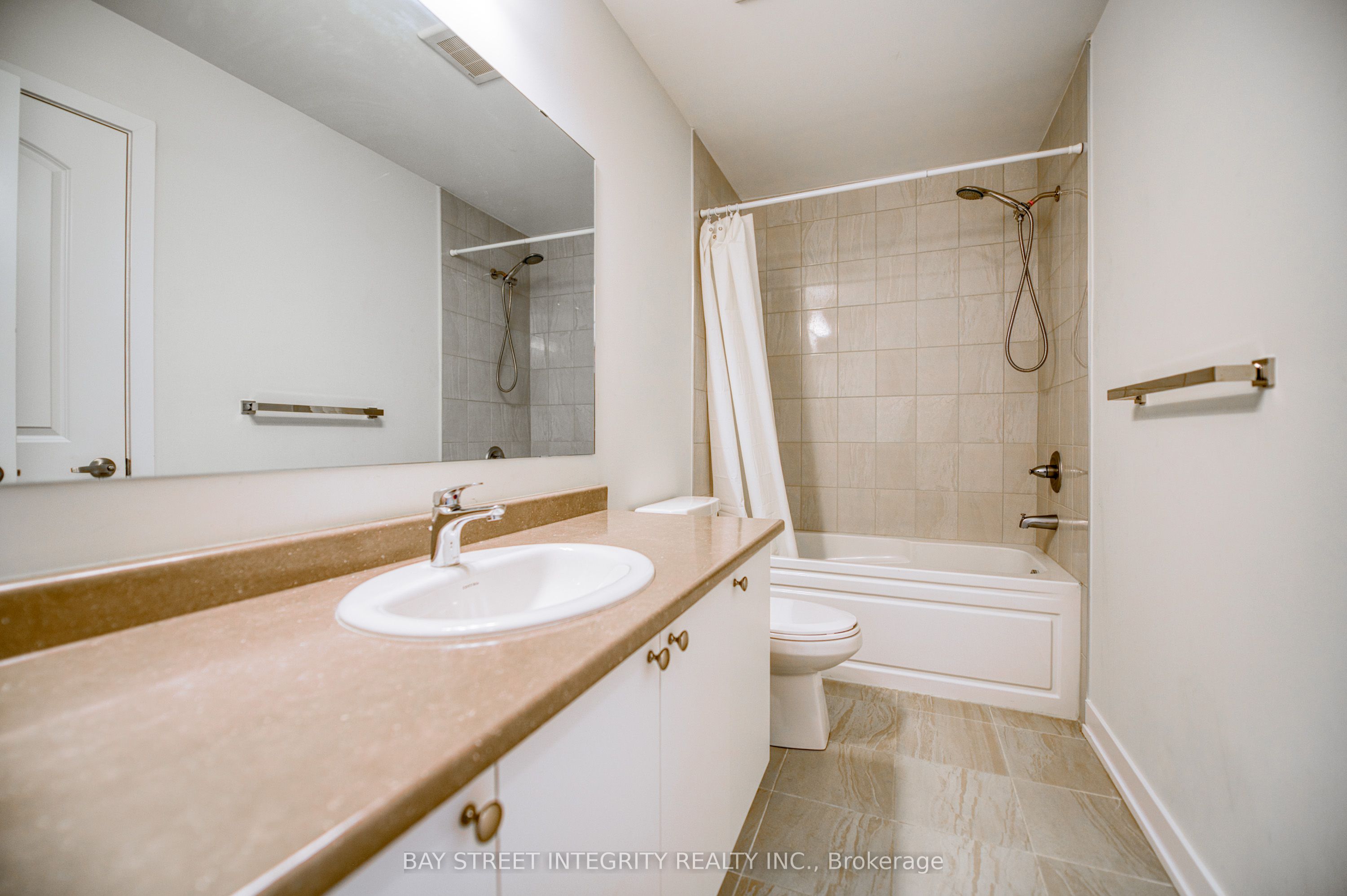 94 Guardhouse Crescent