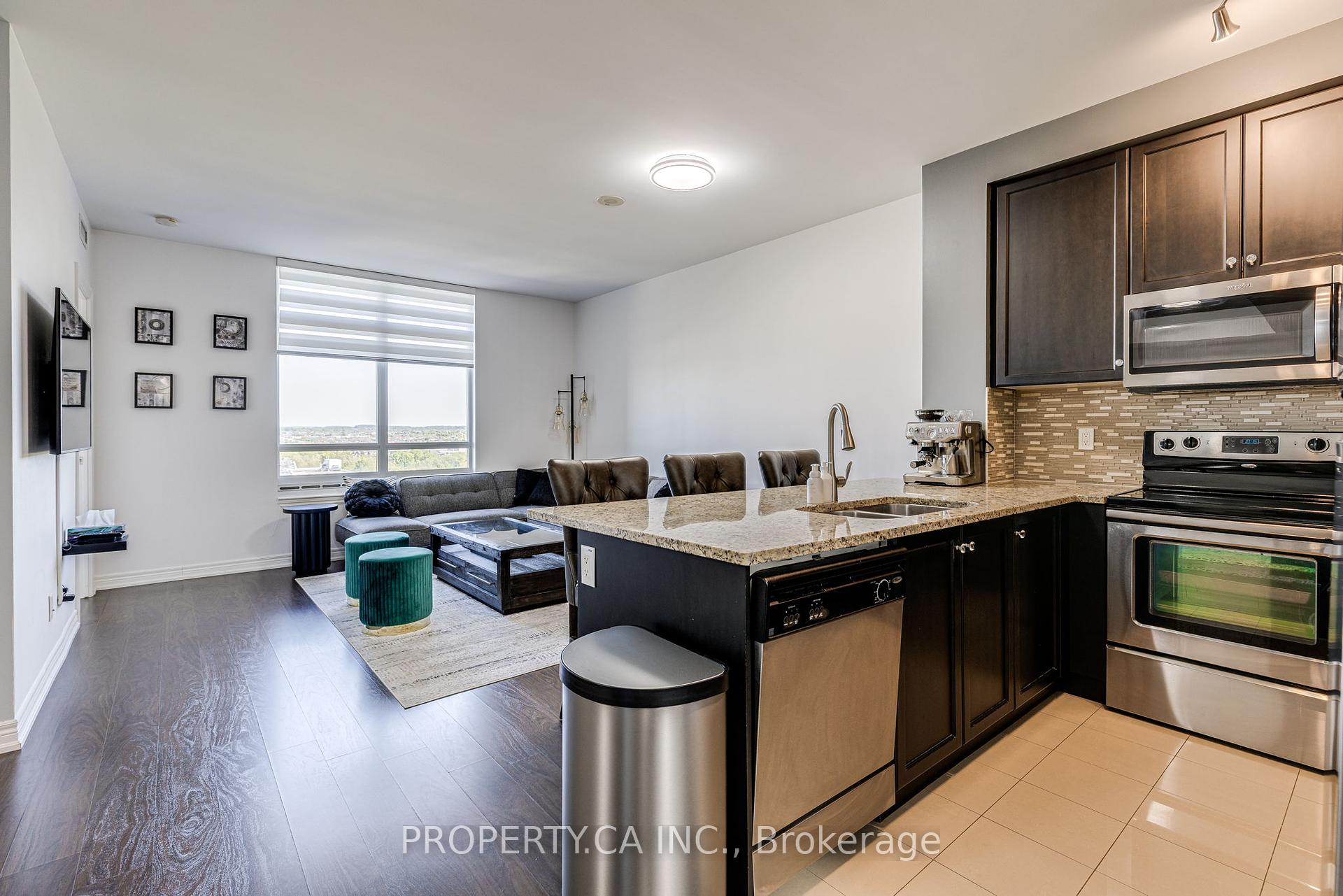 2 Bedrooms Condo at 9245 Jane, Vaughan For sale