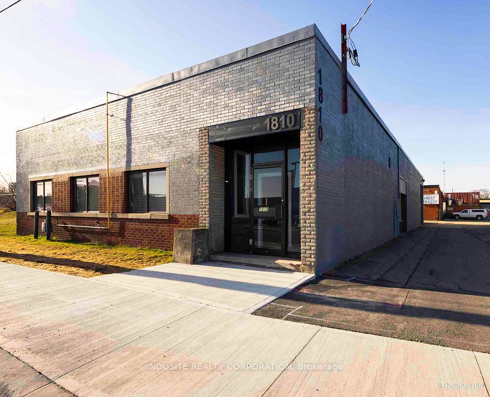1810 Barton