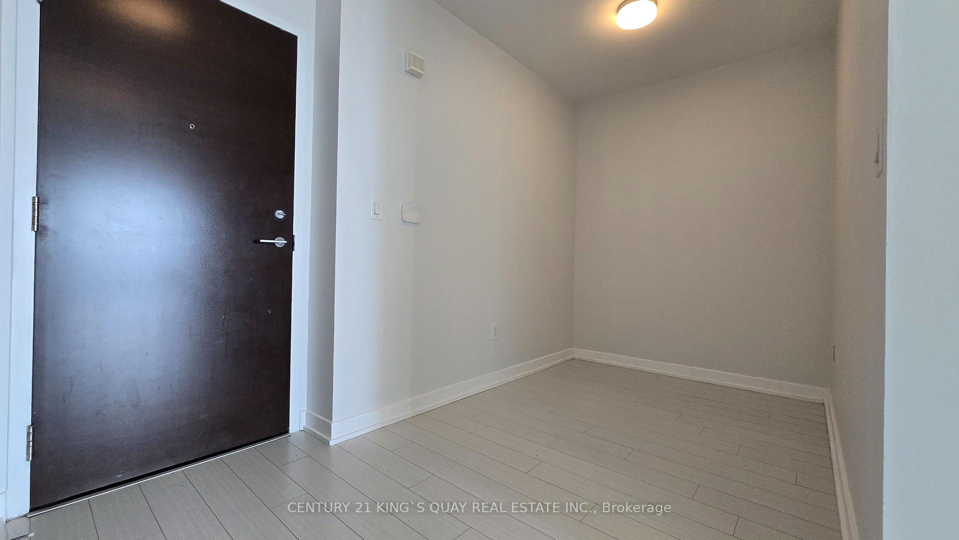 2 Bedrooms Condo at 21 Iceboat, Toronto For sale