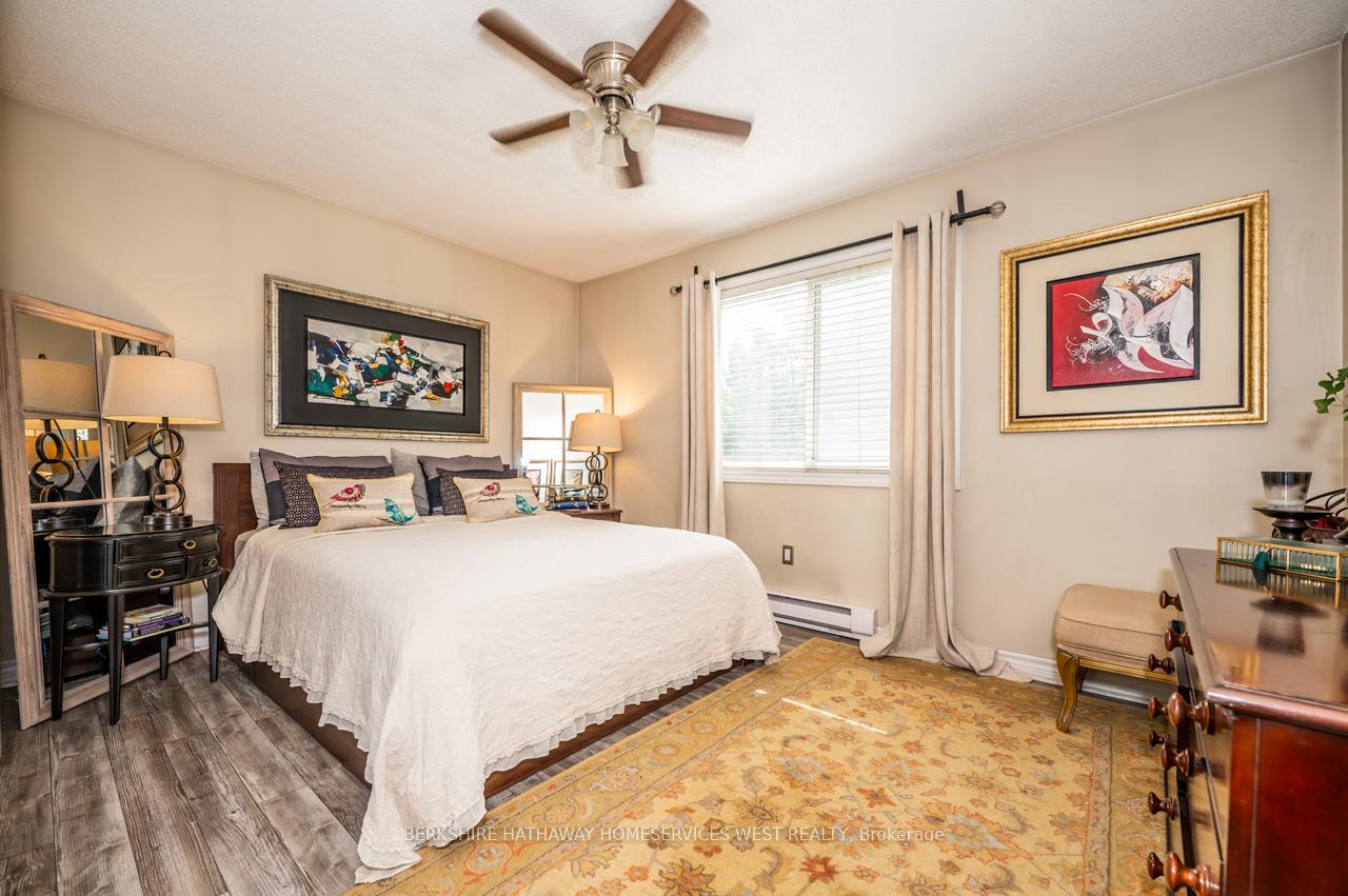 3 Bedrooms Condo at 1450 Glen Abbey,  Oakville For sale