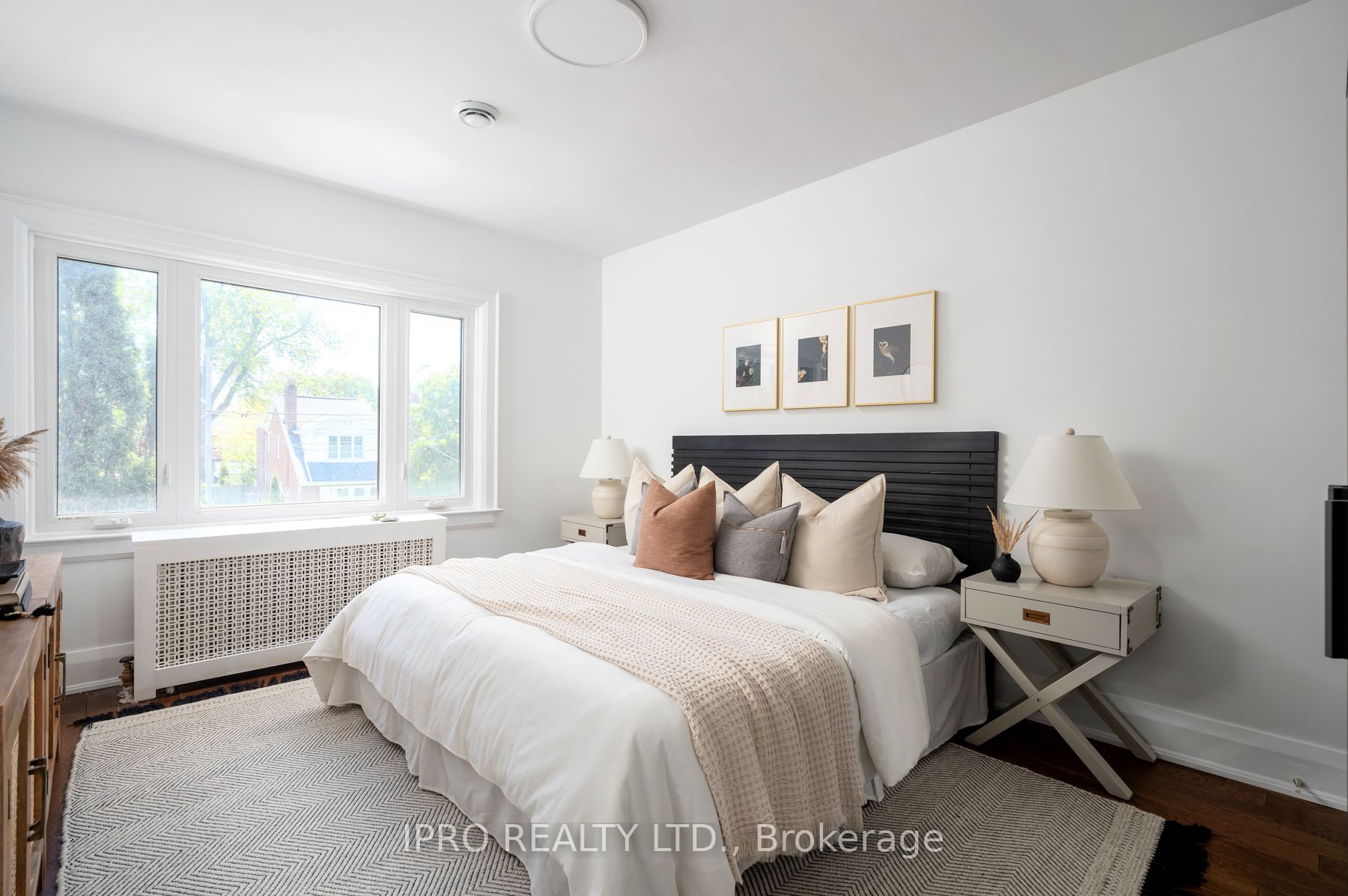 12 Mortimer Avenue