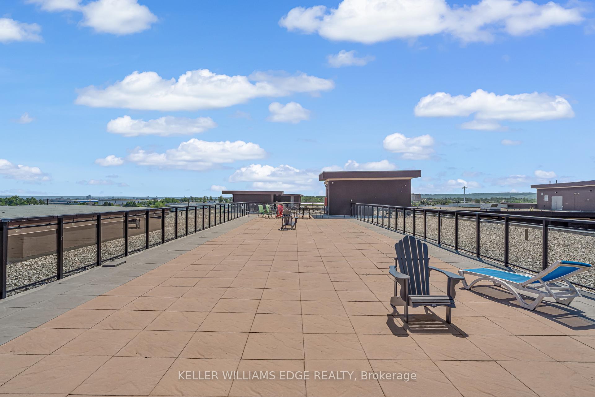 1 Bedroom Condo at 5010 Corporate, Burlington For sale