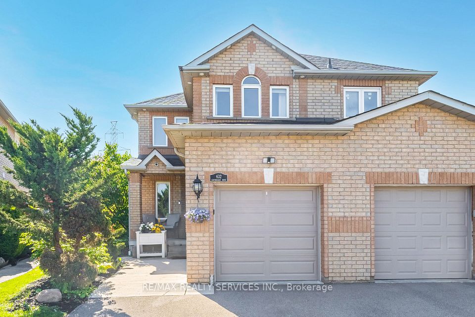 632 Leatherleaf