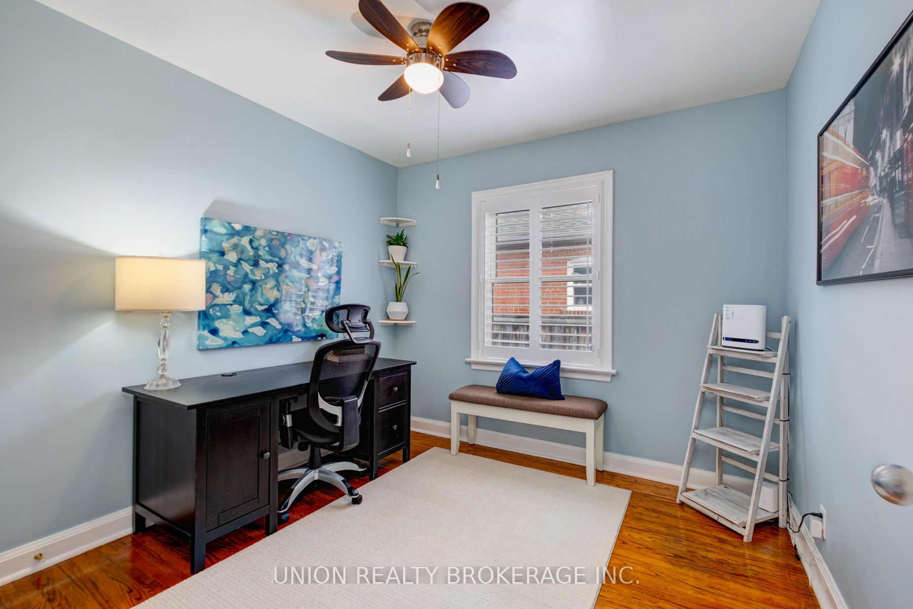 100 Lilian Drive