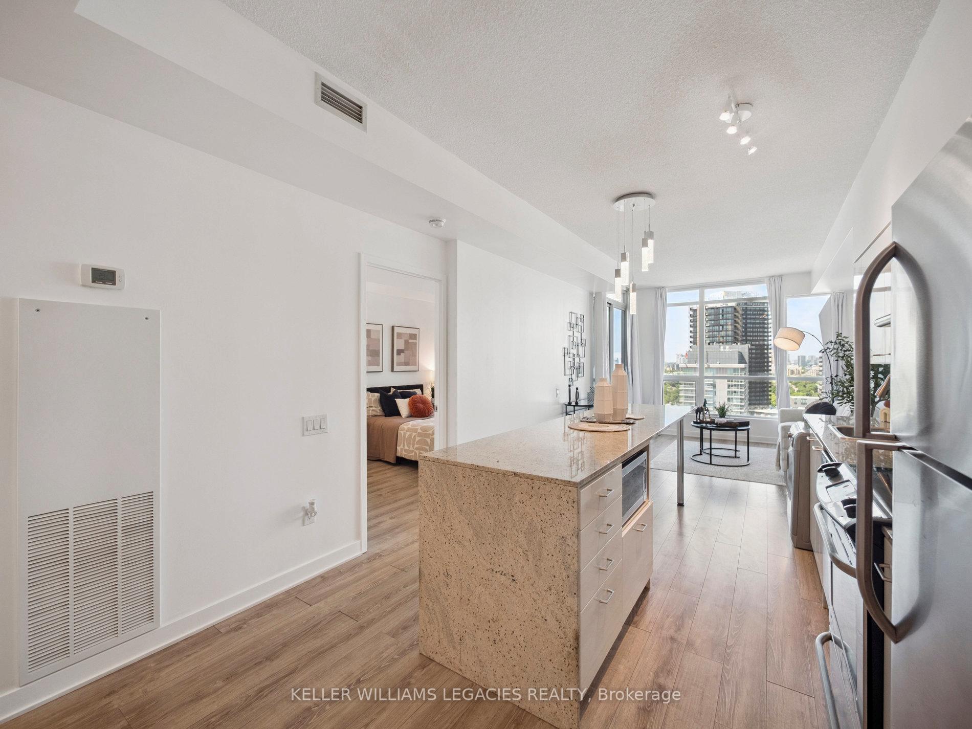 2 Bedrooms Condo at 29 Singer, Toronto For sale