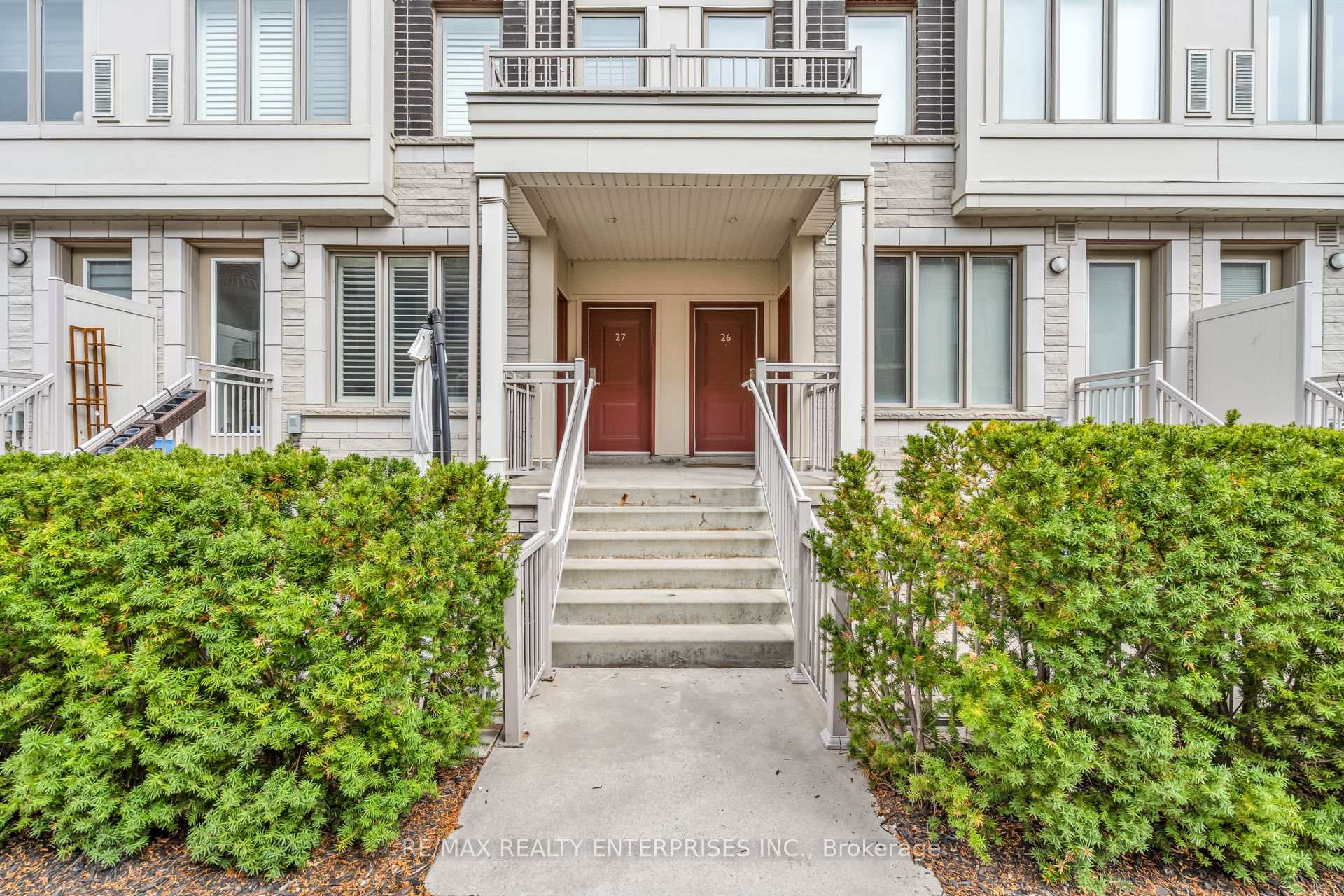 2 Bedrooms Condo at 145 Long Branch, Toronto For sale