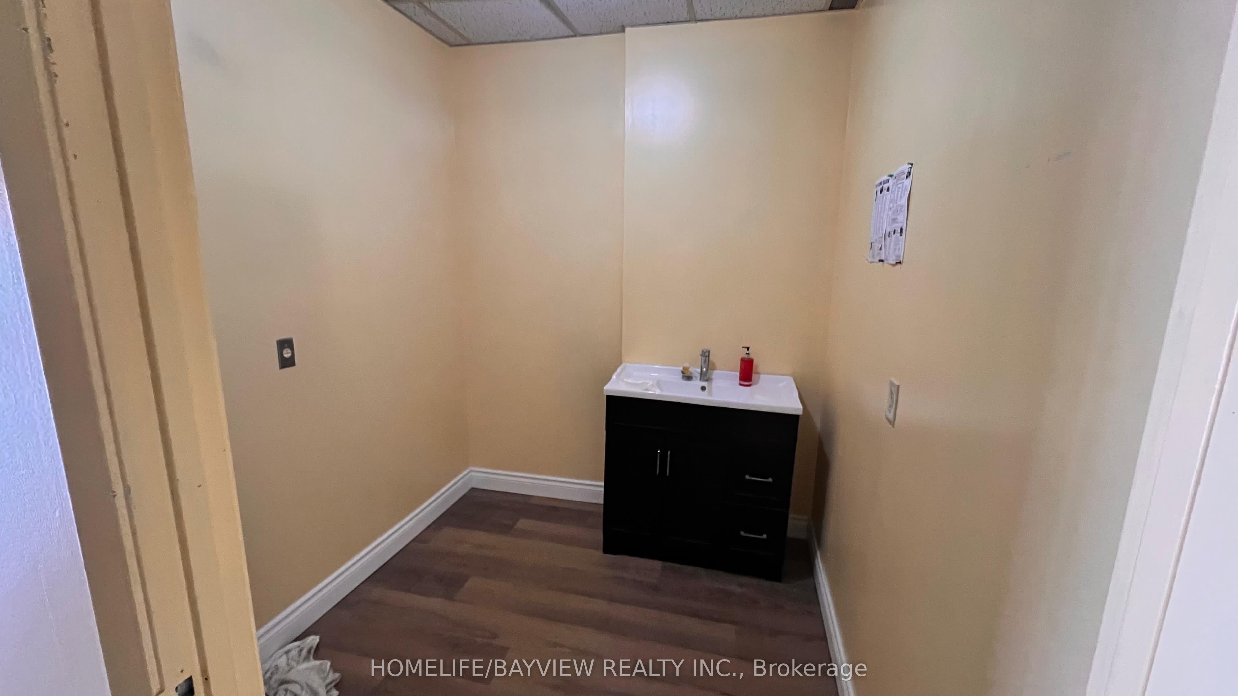401 Alden Road, #3