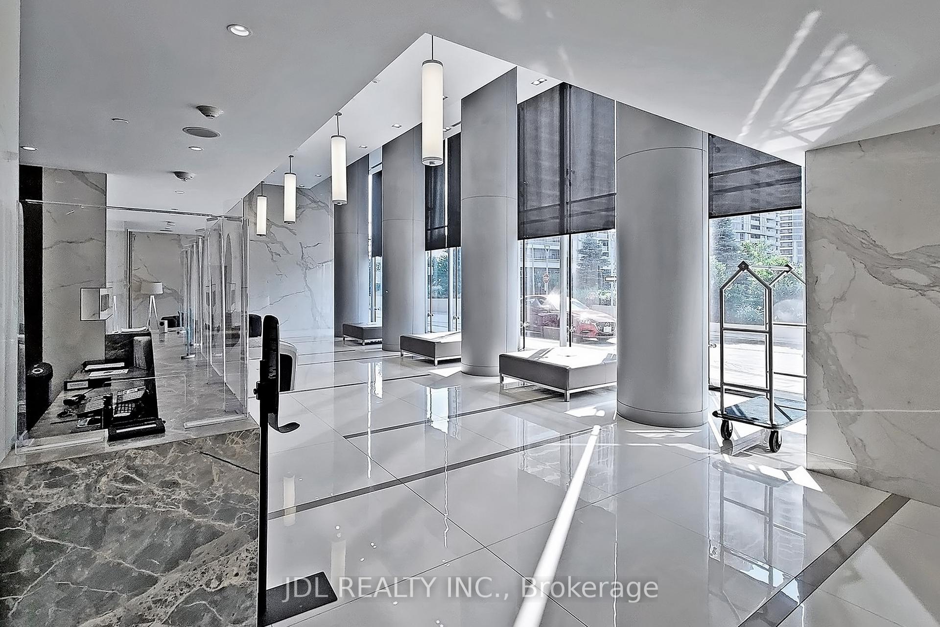 2 Bedrooms Condo at 255 Village Green, Toronto For sale