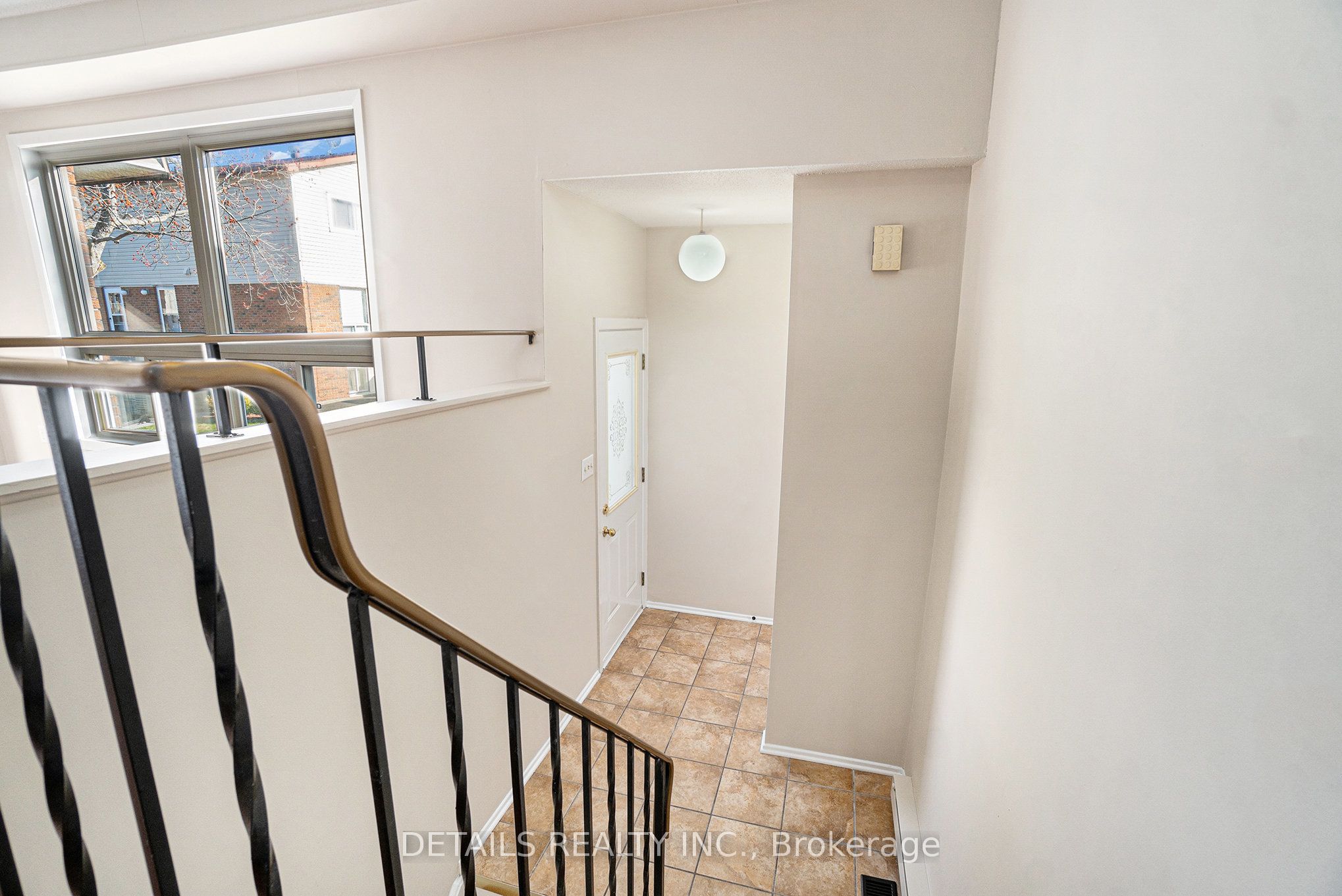 5D Forester Crescent, BellsCornersandSouthtoFallowfield, ON K2H 8Y1