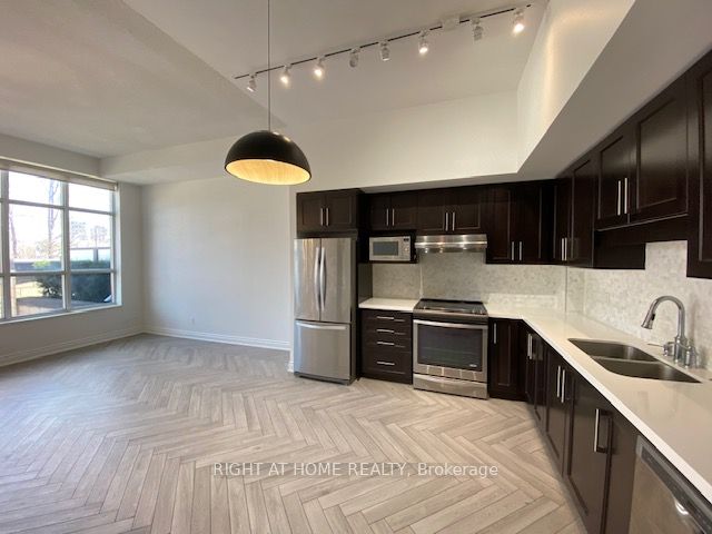 #C103 - 38 Cedarland Drive, Markham, ON L6G 0G7