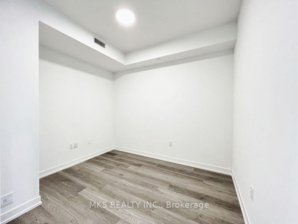 2 Bedrooms Condo at 55 Cooper,  Toronto For sale