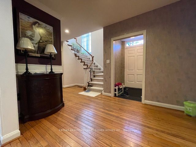 37 Wilket Road