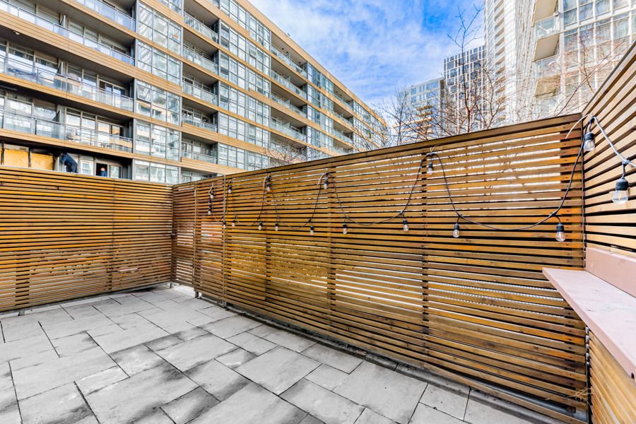 10 Capreol Court 226