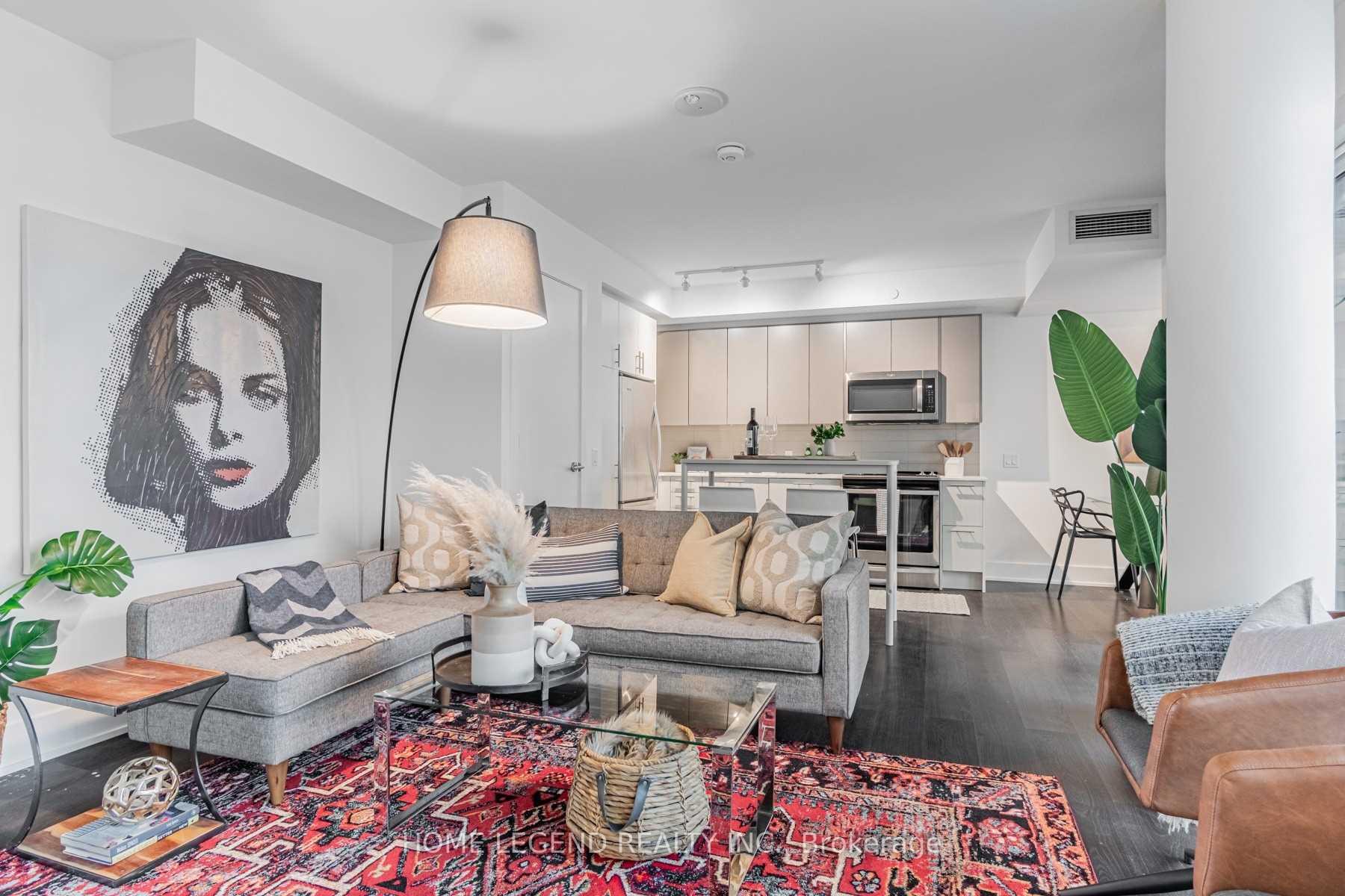 3 Bedrooms Condo at 403 Church,  Toronto For sale