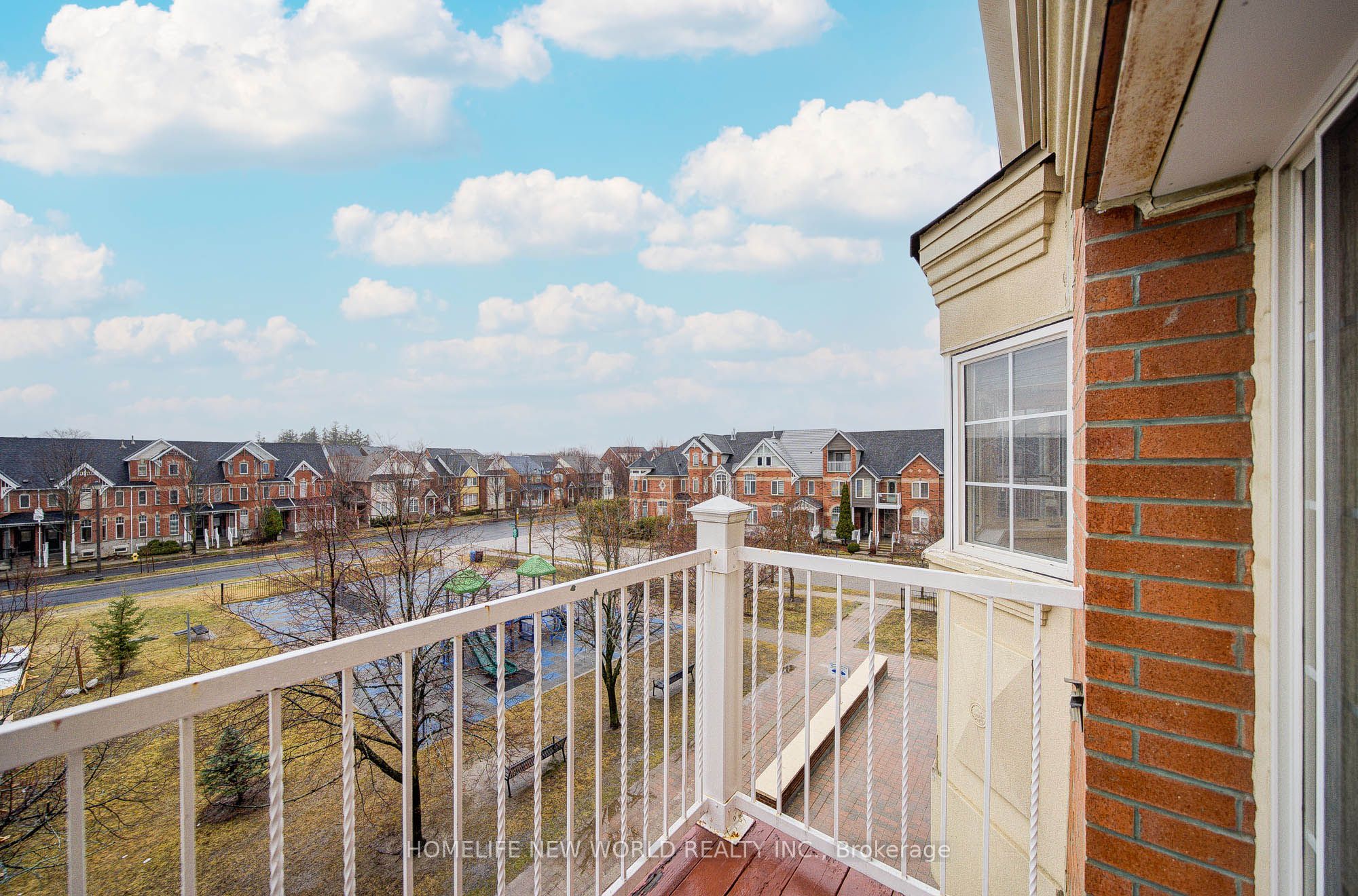 15 Cornell Meadows Avenue, #A206