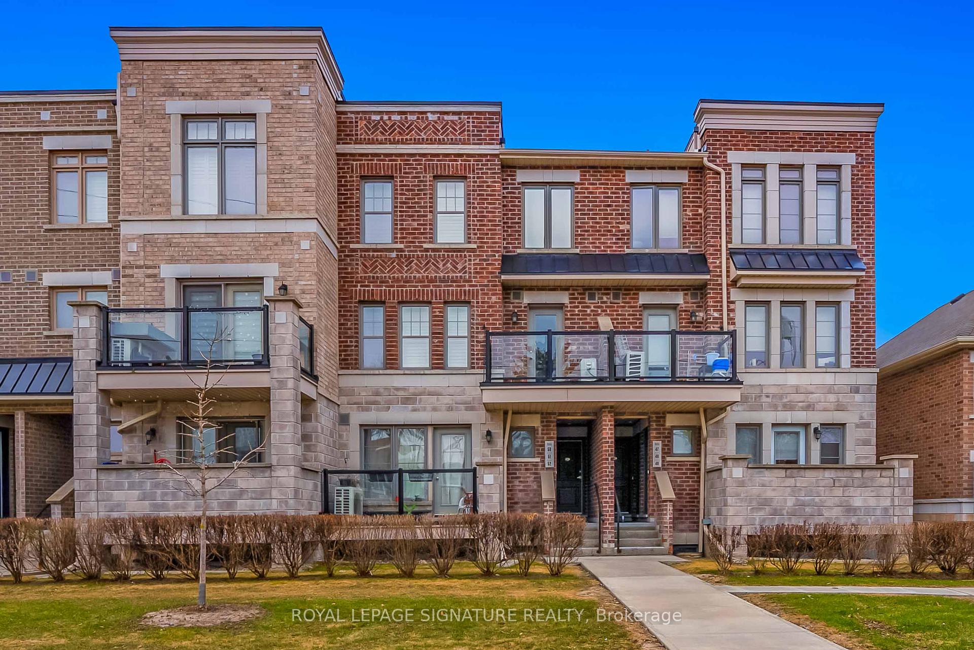 2 Bedrooms Condo at 2315 Sheppard,  Toronto For sale