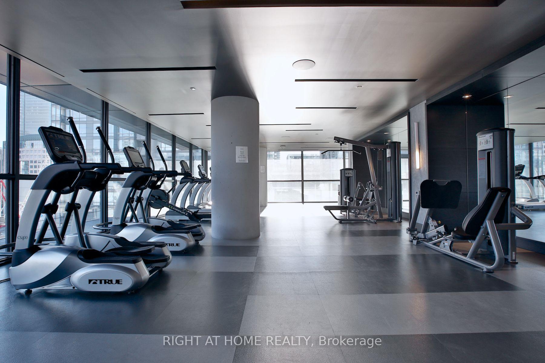 Condo at 290 Adelaide,  Toronto For sale