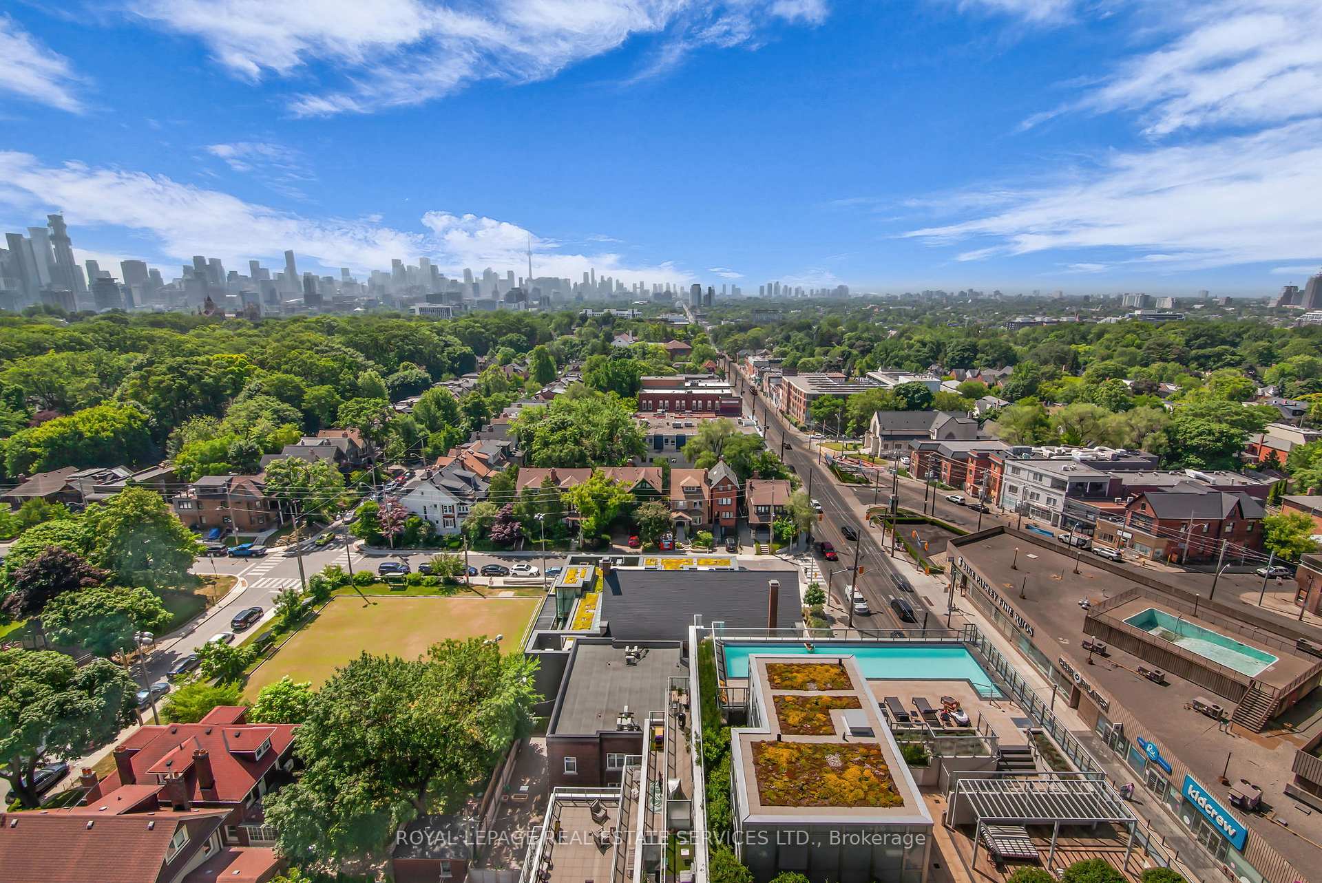 3 Bedrooms Condo at 501 St Clair, Toronto For sale
