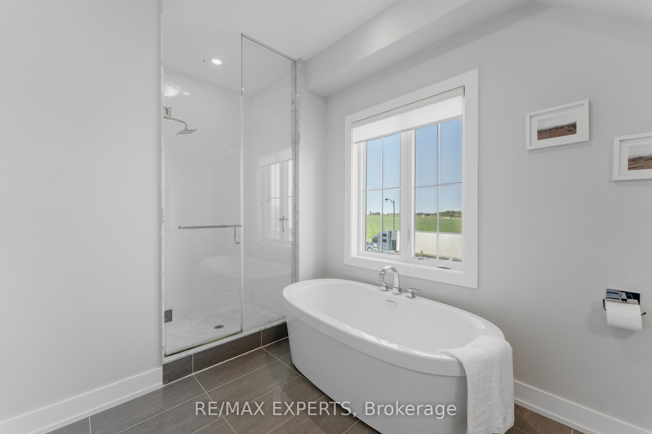 52 Doris Pawley Crescent