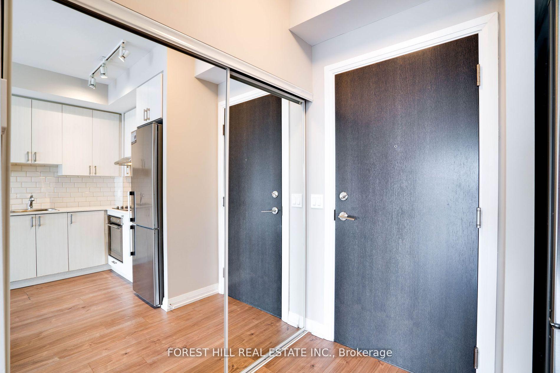 2 Bedrooms Condo at 50 Ann O’Reilly, Toronto For sale