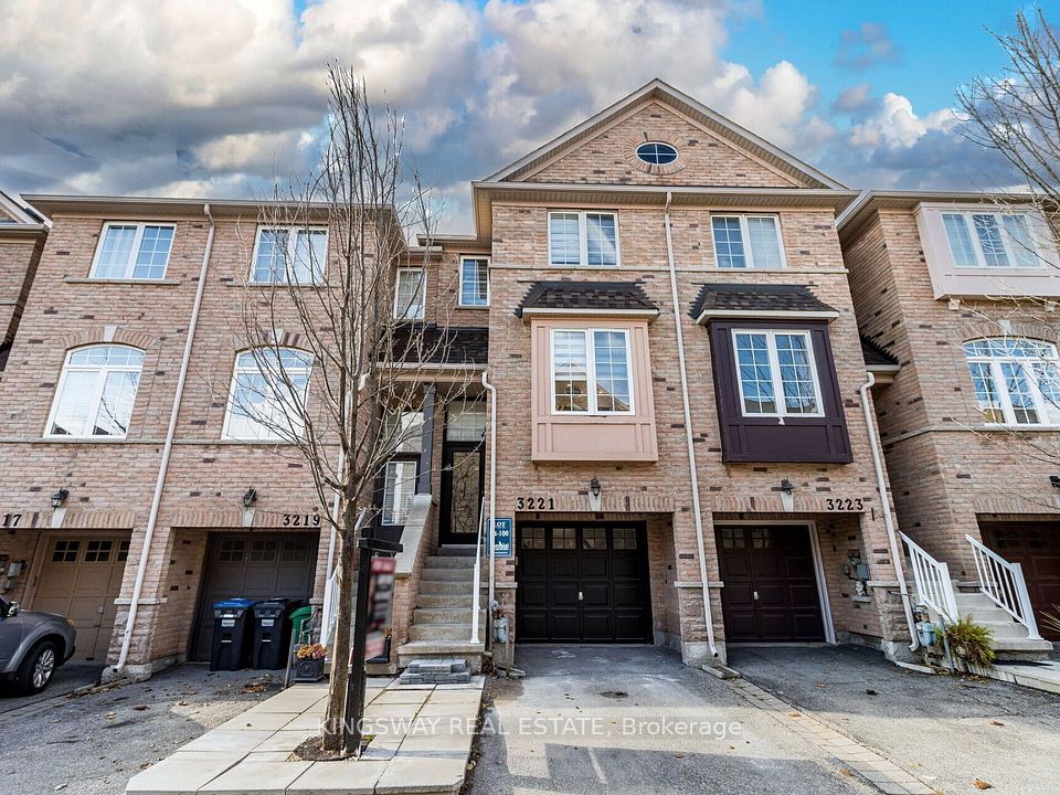 3221 Redpath