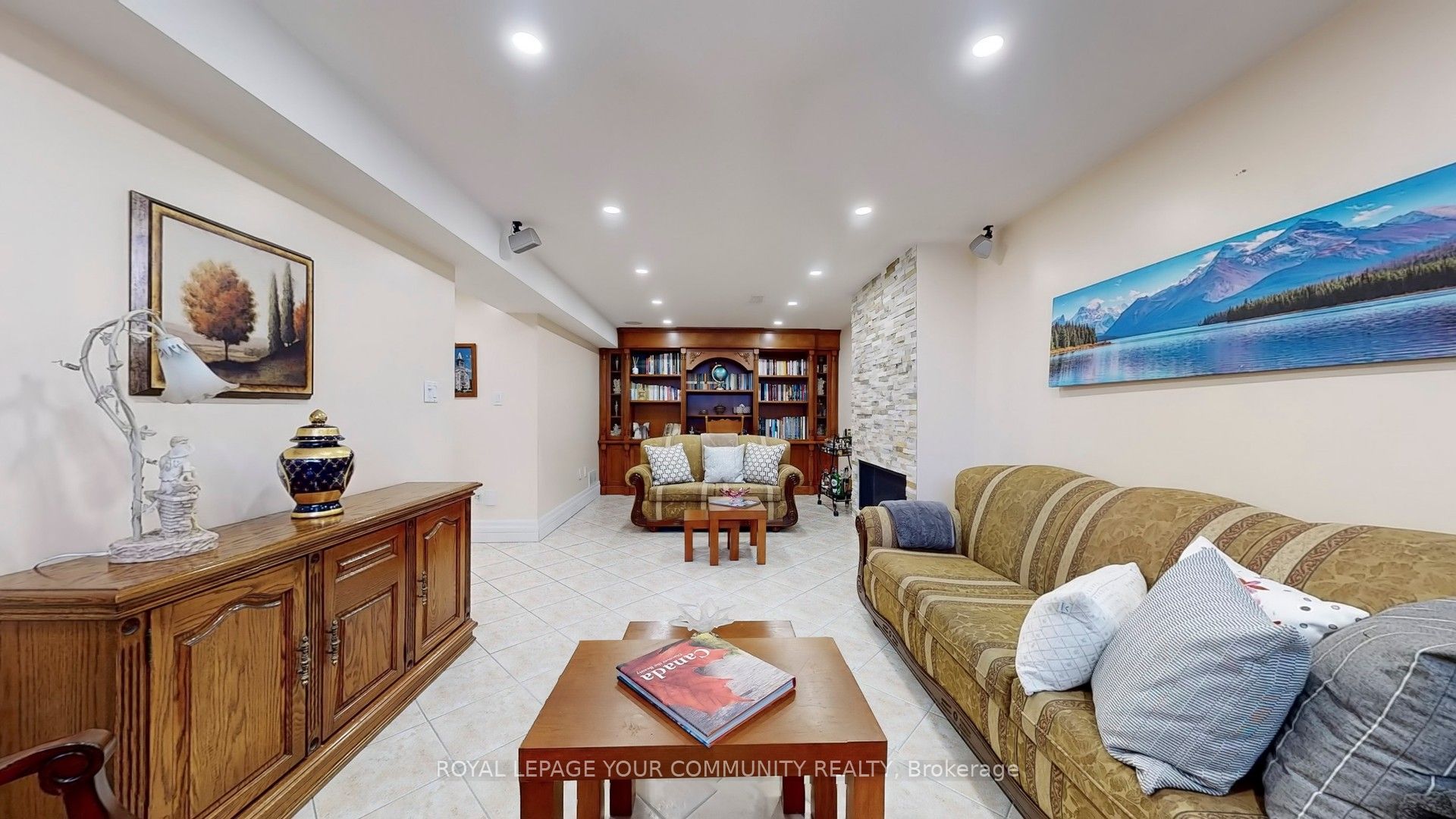 75 Brewster Crescent