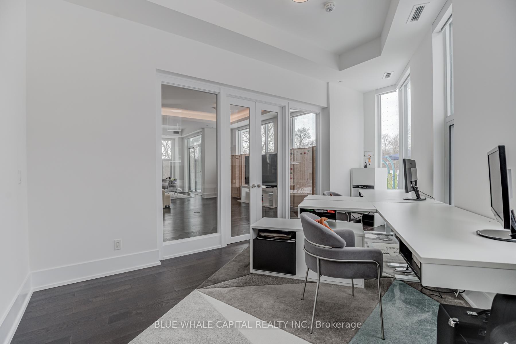 3 Bedrooms Condo at 25 Adra Grado,  Toronto For sale