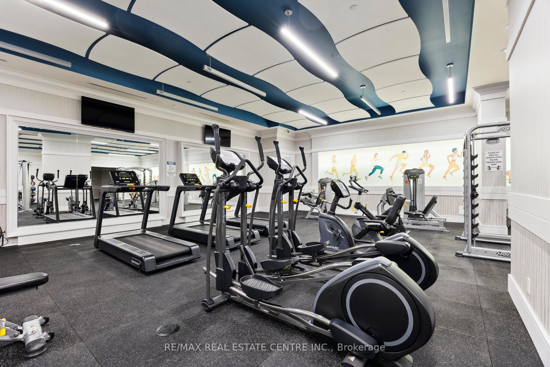3 Bedrooms Condo at 9075 Jane,  Vaughan For sale
