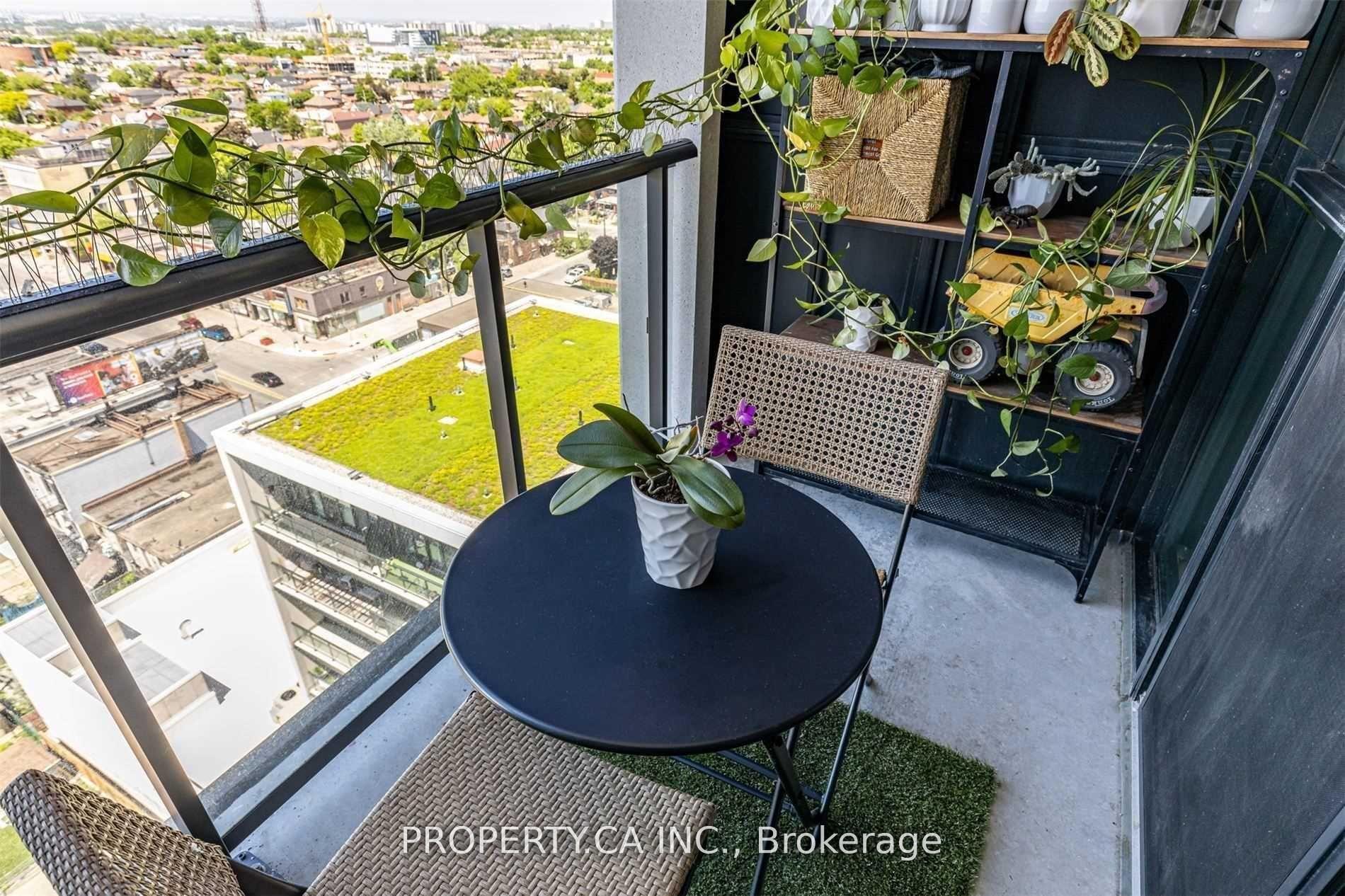 2 Bedrooms Condo at 1603 Eglinton, Toronto For sale