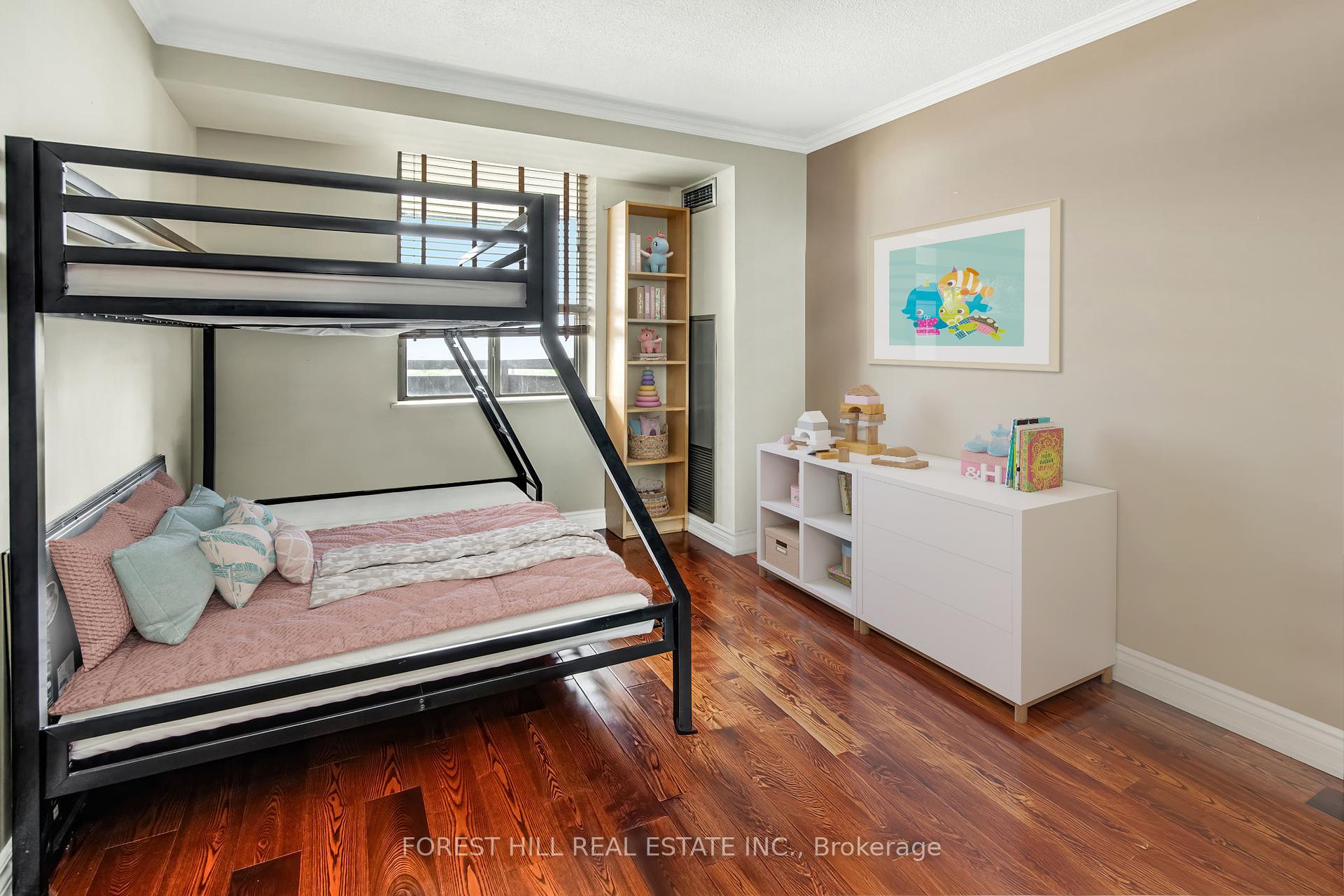 2 Bedrooms Condo at 3845 Lake Shore, Toronto For sale