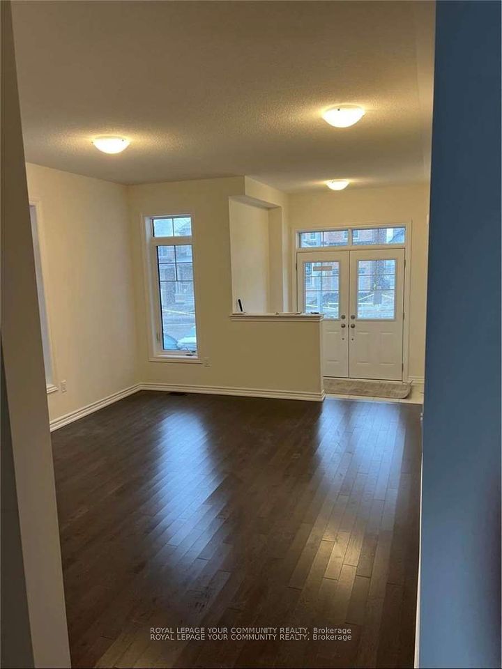 2185 Lozenby Street, Innisfil, ON L9S 0M9