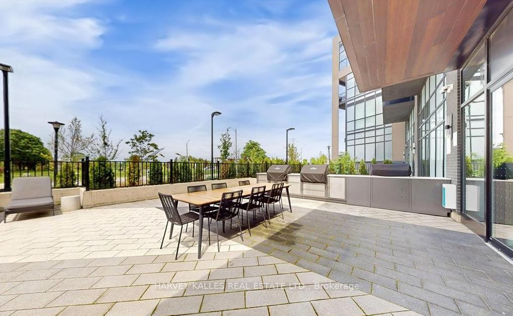 4 Bedrooms Condo at 60 George Butchart, Toronto For sale