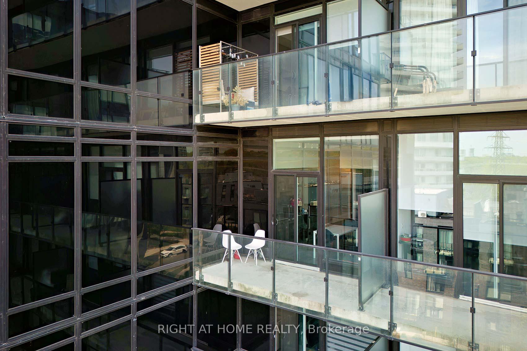 2 Bedrooms Condo at 4208 Dundas, Toronto For sale