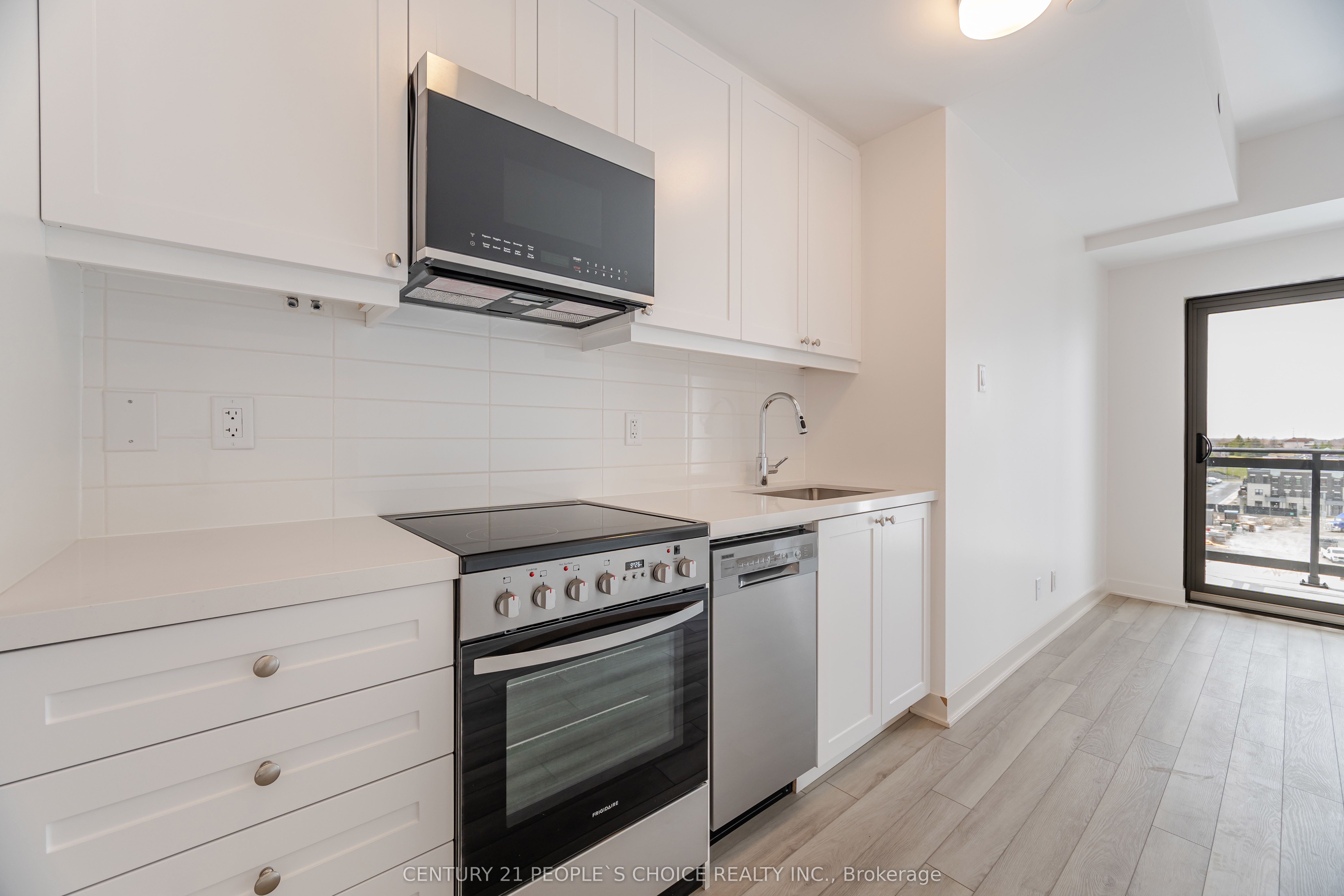 55 Clarington Boulevard, #601