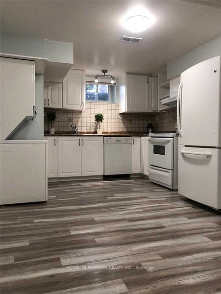 25 Wilton Drive, #Lower
