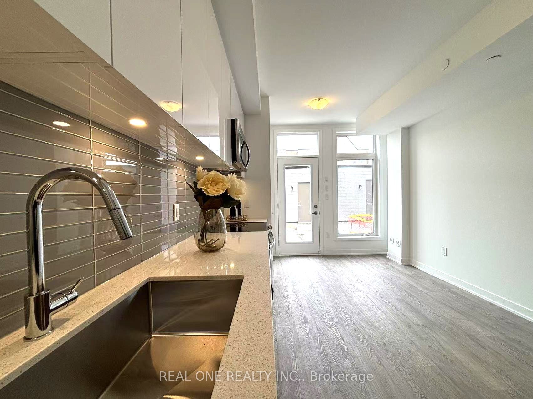 18 Turtle Island Road, #32