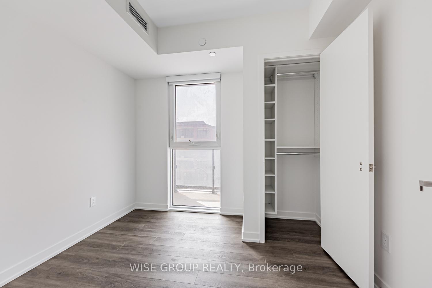 3 Bedrooms Condo at 500 Wilson, Toronto For sale