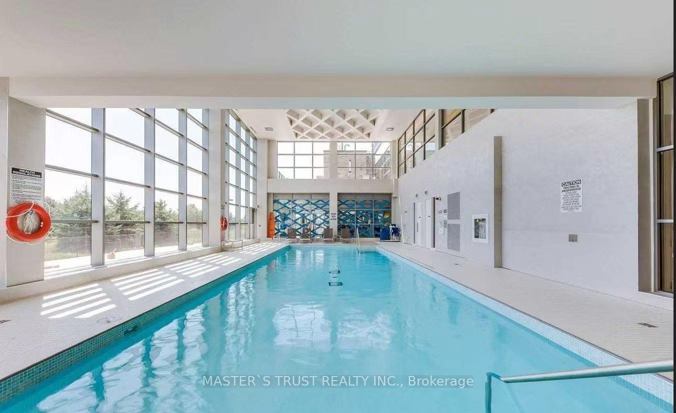 2 Bedrooms Condo at 4699 Glen Erin, Mississauga For sale