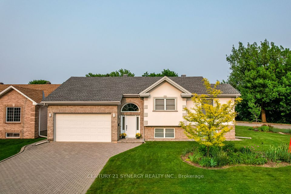 113 Merrick