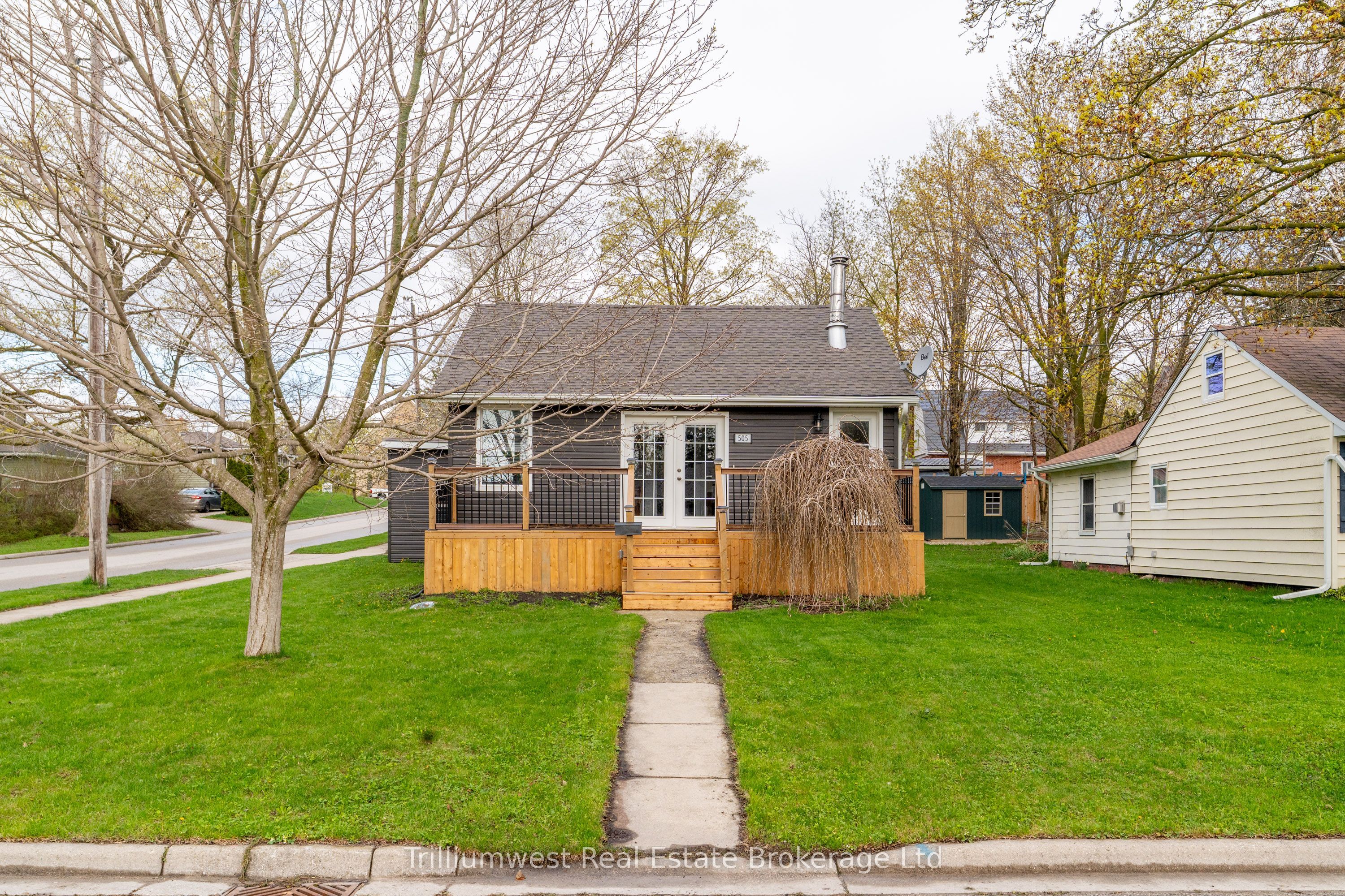 505 York Avenue, North Perth, ON N4W 2X8