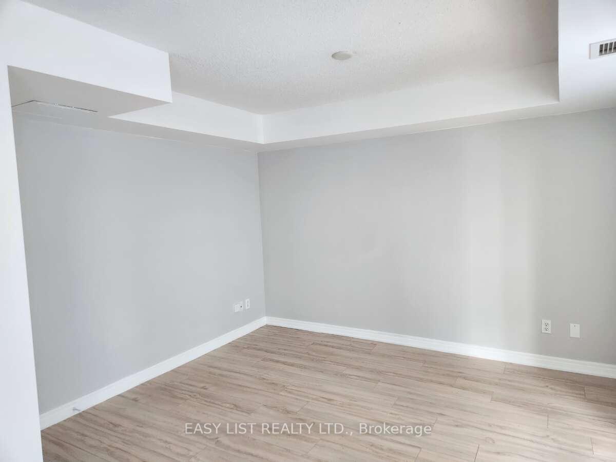 2 Bedrooms Condo at 51 Lower Simcoe, Toronto For sale
