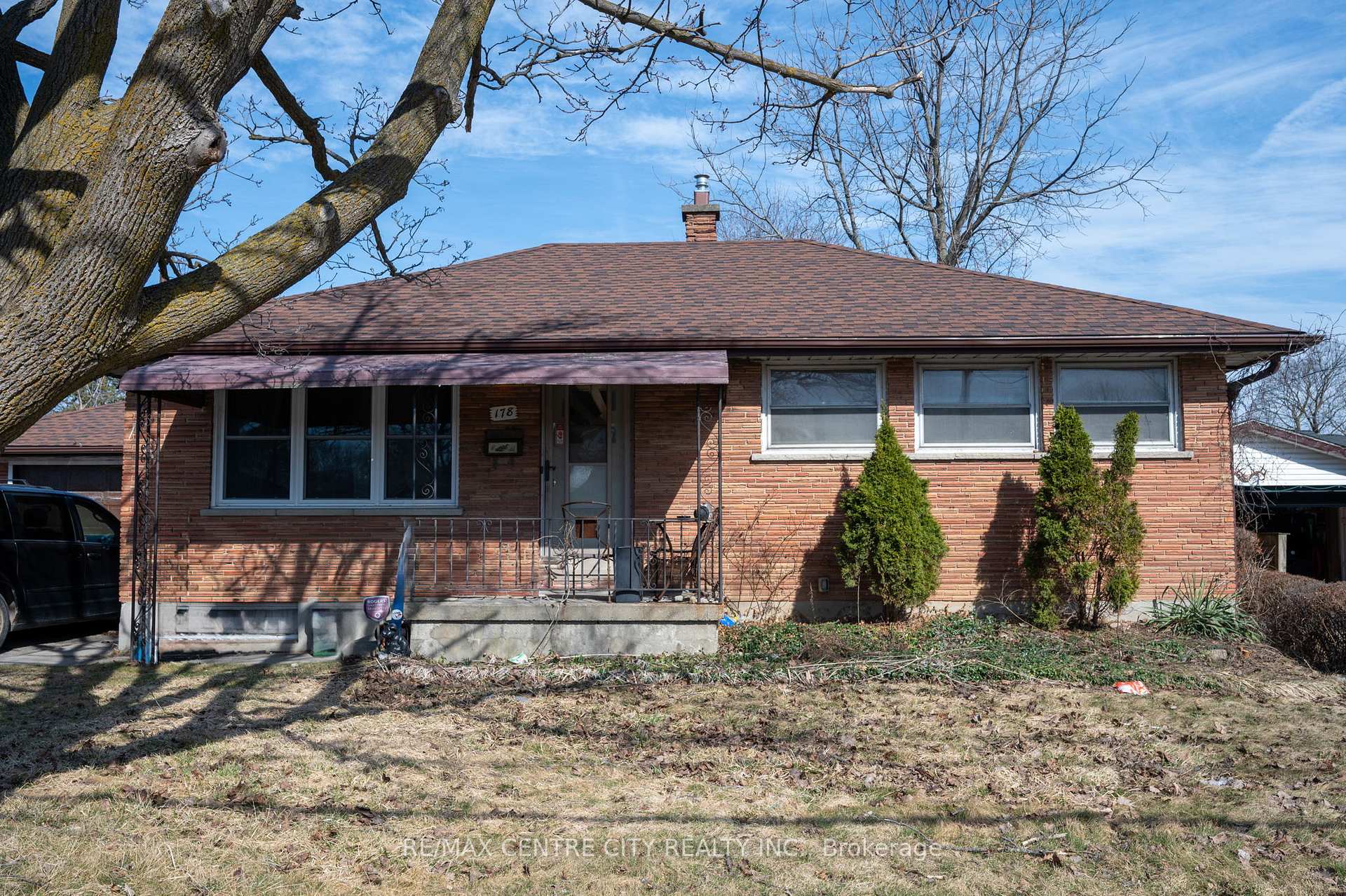 178 Clarke Road, London East, ON N5W 5E4